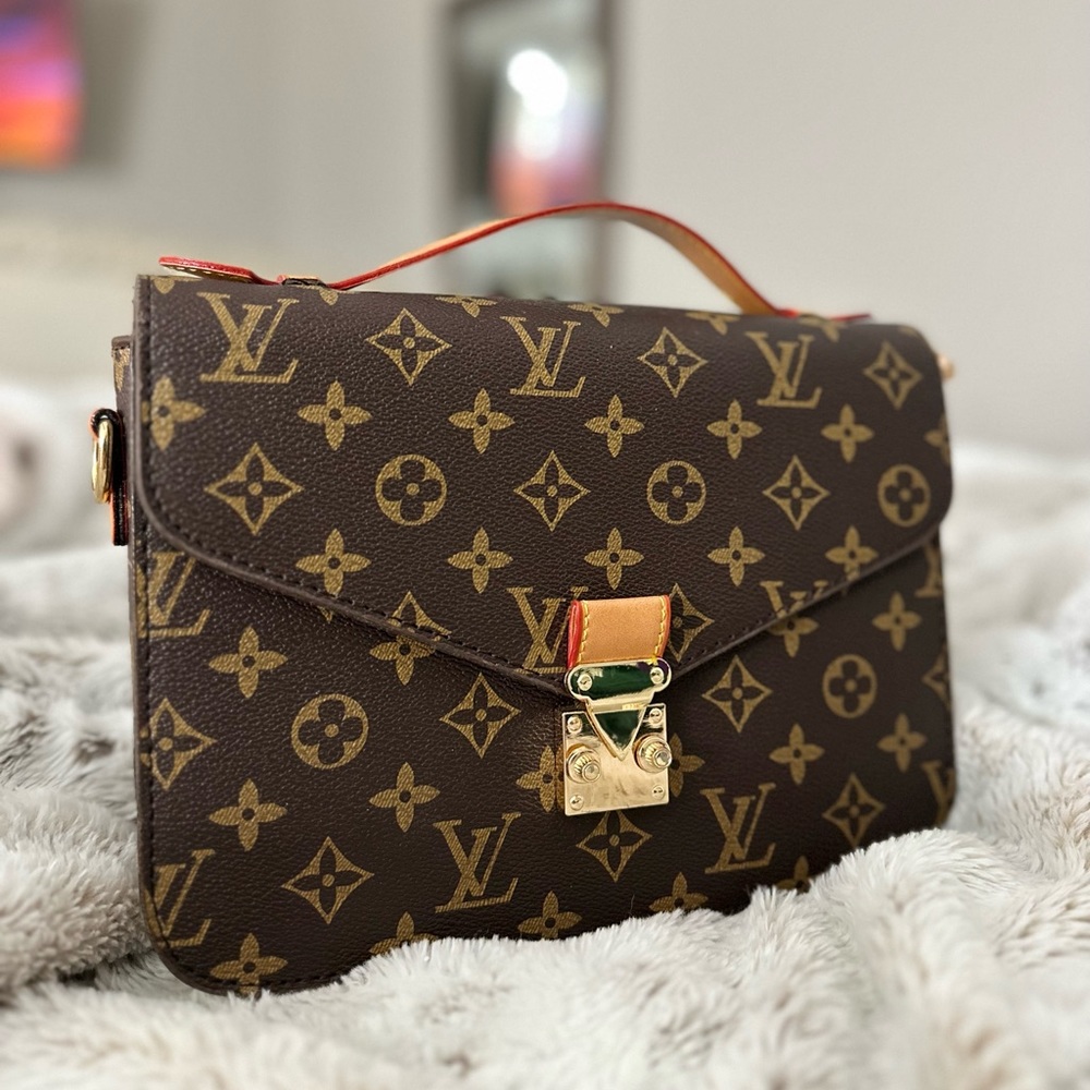 Brand new purse!